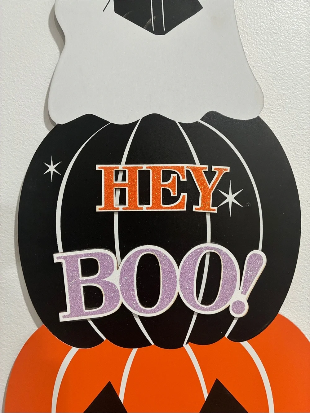 NWT- 34”- HEY BOO- Ghost & Jack-o-lantern Pumpkin Stack Wooden Halloween Sign